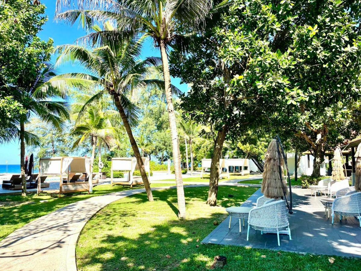 Estella Phuket Mai Khao Beach Resort Экстерьер фото