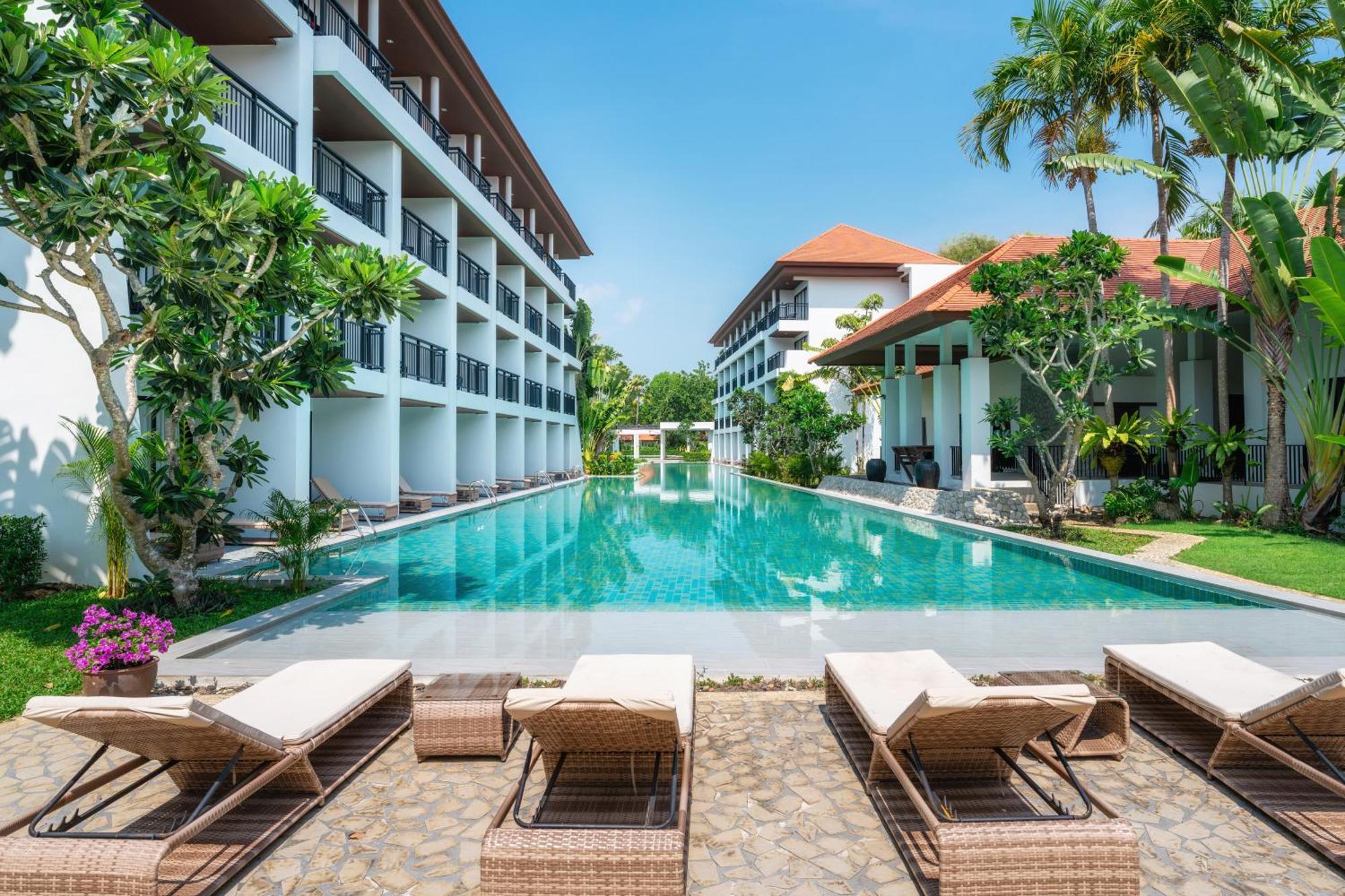Estella Phuket Mai Khao Beach Resort Экстерьер фото